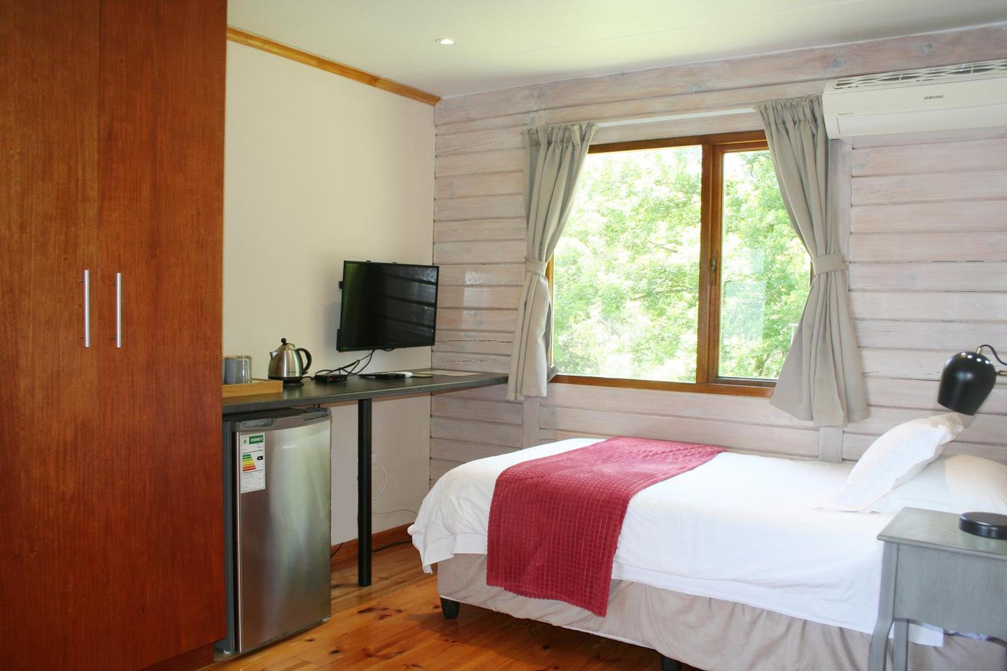 לינה וארוחת בוקר Harkerville Edenbrook Country Manor מראה חיצוני תמונה